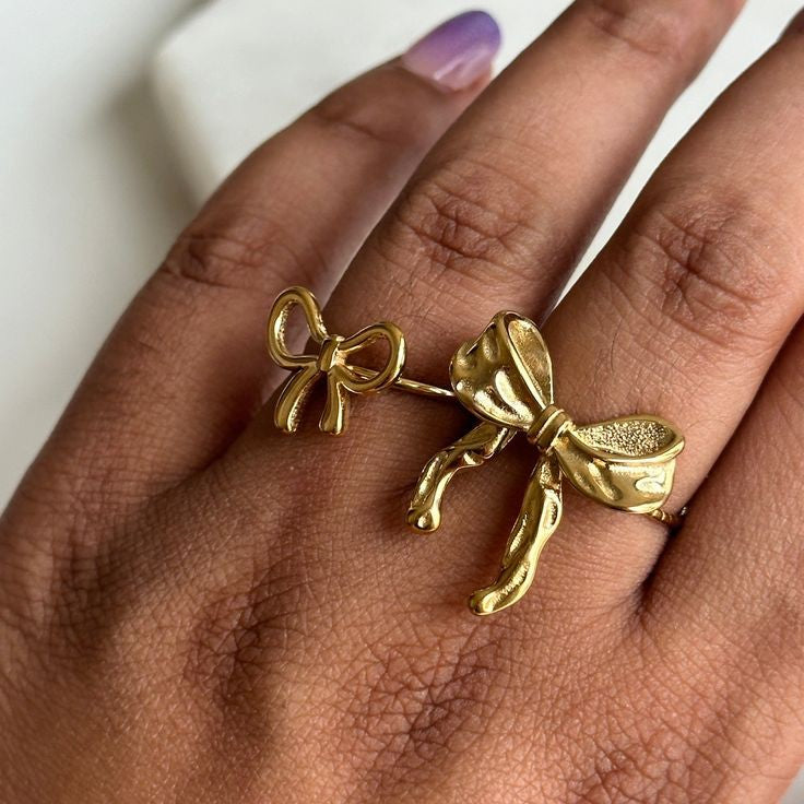 Large bow ring in 18k gold plated