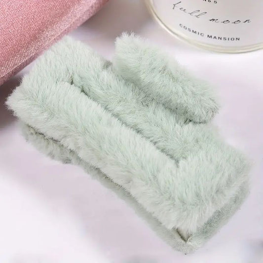 Sea green fur claw clip