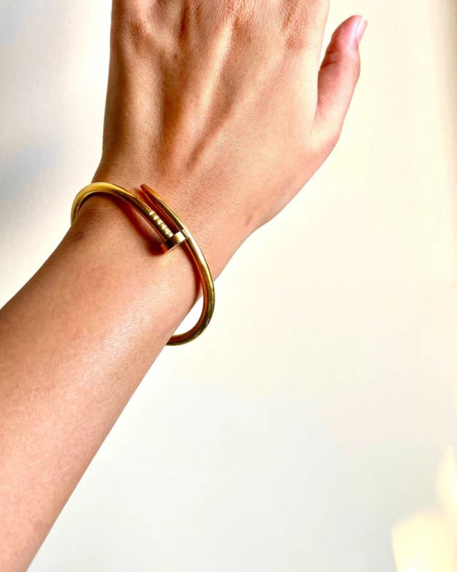 Nail Bangle 18k Gold Plated