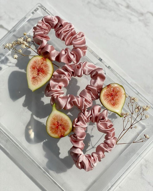 peach mini scrunchie